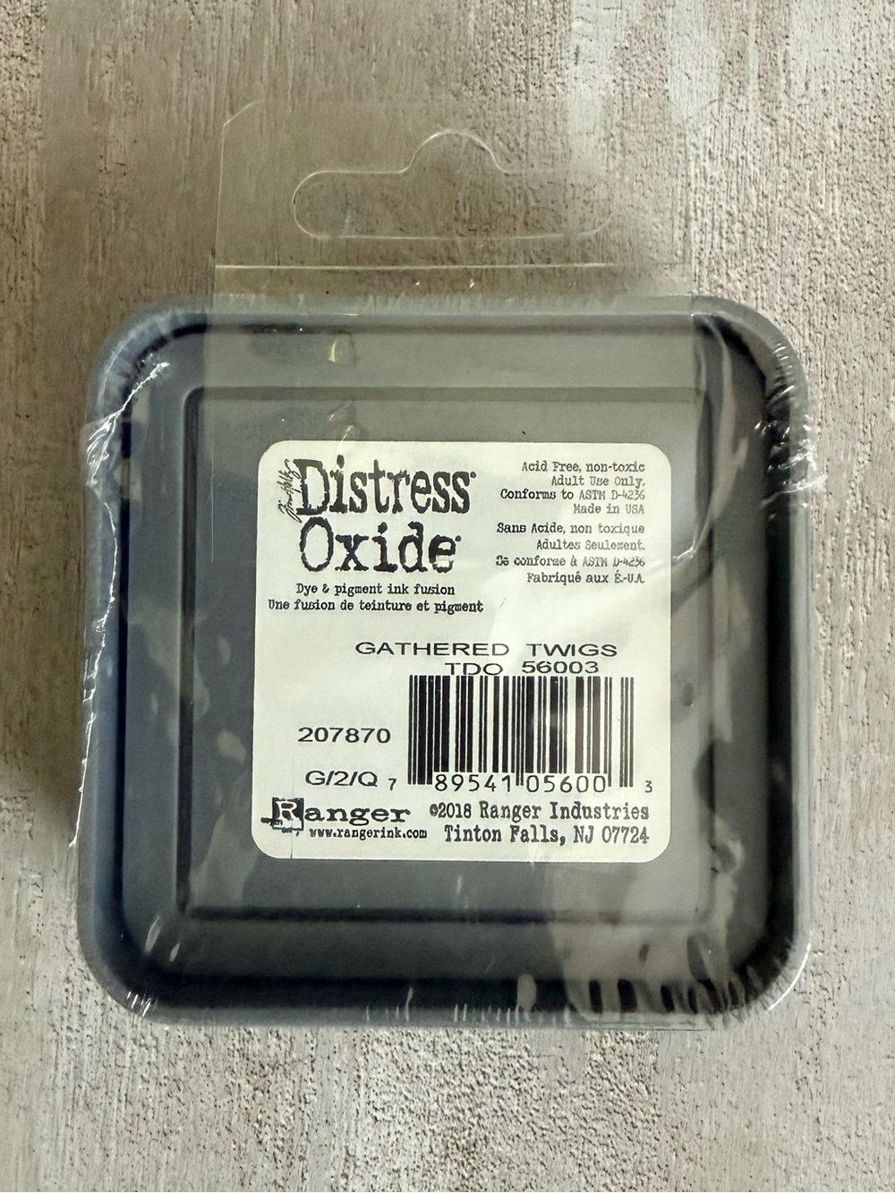 Tim Holtz GRUNDEBOARD, Distress Oxide & Foundry Wax (Gold-Silver-Copper-Bronze) - Picture 7 of 7